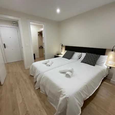 144a - Apartamento Moderno Lejlighed
